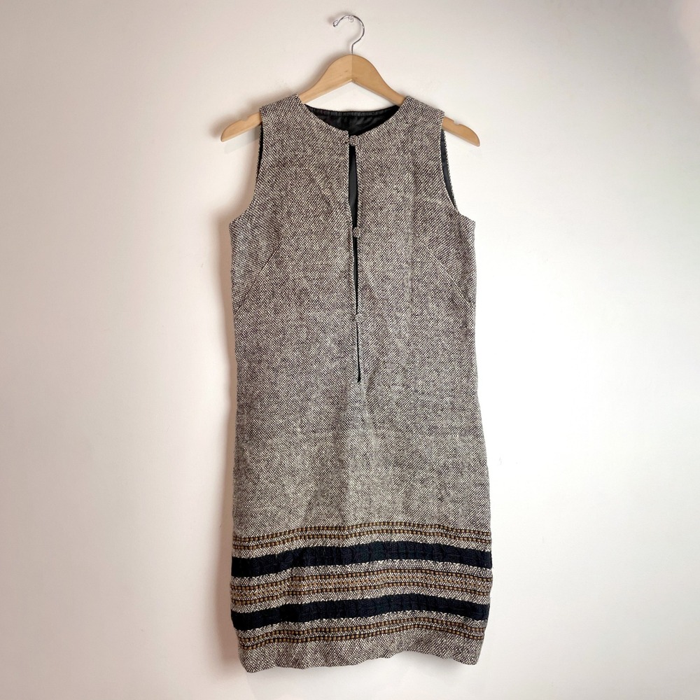 Vintage Gray Wool Sleeveless Shift Dress Vintage 60s Hand Woven Quiet Luxury